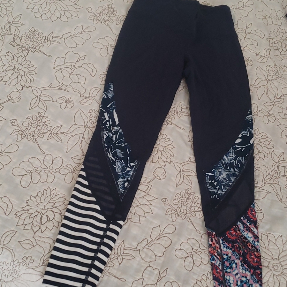 Athleta powervita leggings 7/8 legnth